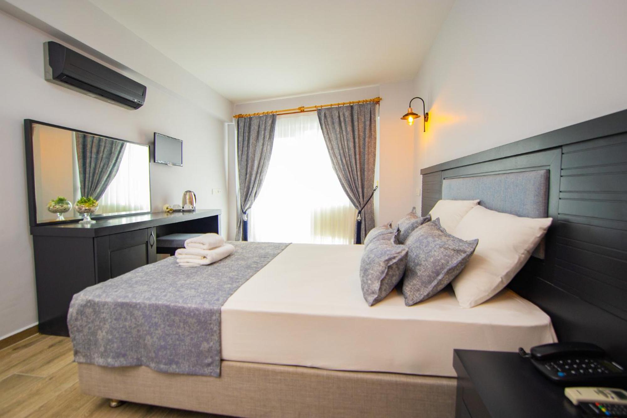 Hotel Le Marin 恰纳卡莱 外观 照片