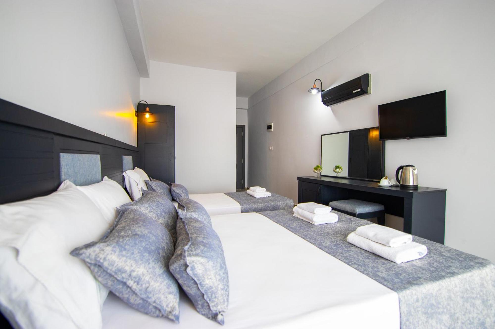 Hotel Le Marin 恰纳卡莱 外观 照片